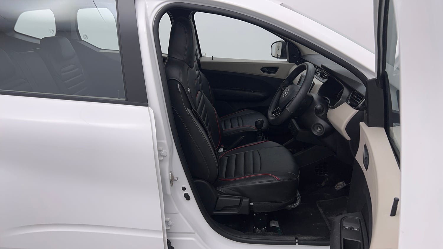 Used 2026 Nissan Gravite Acenta MT Petrol Manual interior RIGHT SIDE FRONT DOOR CABIN VIEW