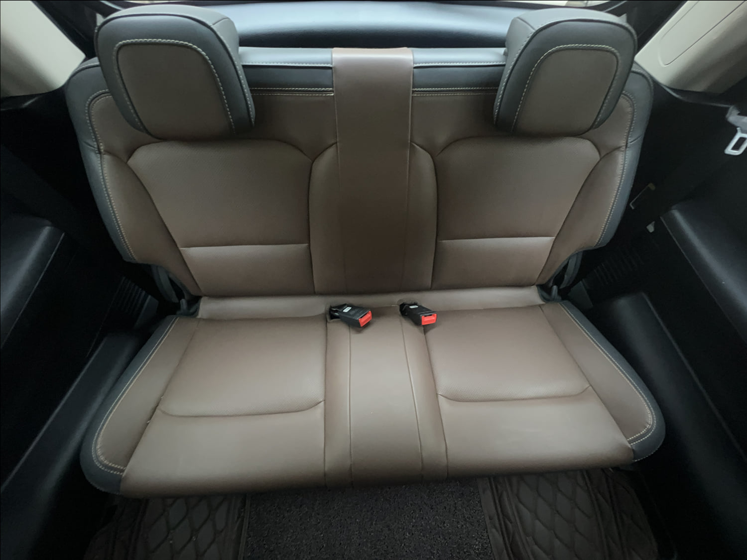 Used 2022 Mahindra Scorpio N Z8 L Petrol AT 7 STR Petrol Automatic interior THIRD ROW SEAT