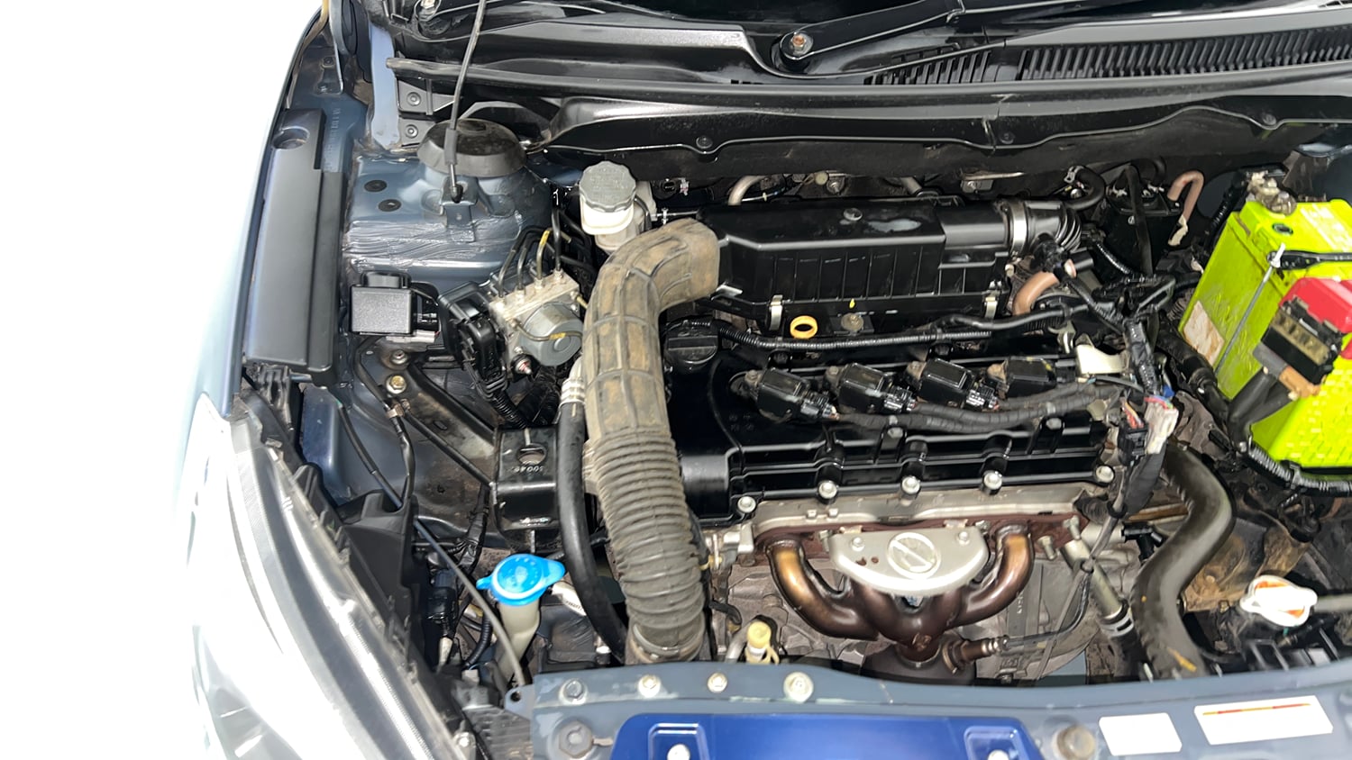 Used 2019 Maruti Suzuki Ciaz Alpha Hybrid 1.5 Petrol Manual engine ENGINE RIGHT SIDE VIEW
