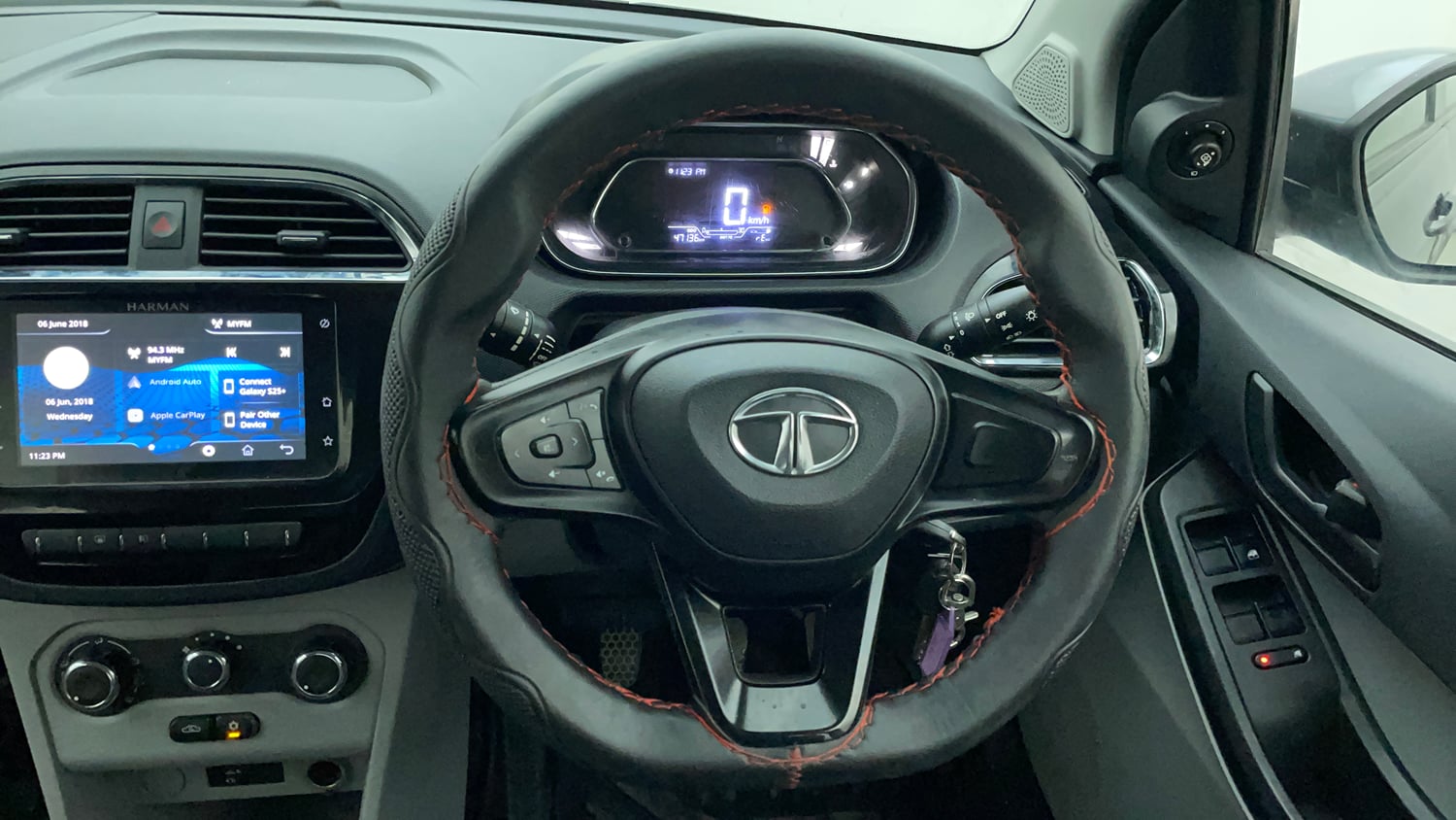 Used 2021 Tata Tiago XZ Petrol Manual interior STEERING VIEW