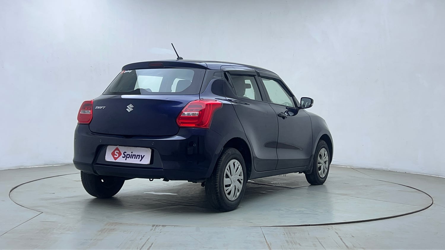 Used 2019 Maruti Suzuki Swift VXi AMT Petrol Automatic exterior RIGHT REAR CORNER VIEW