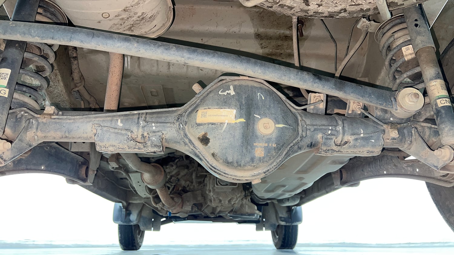 Used 2024 Maruti Suzuki Eeco 5 STR AC (O) CNG Cng Manual extra REAR UNDERBODY VIEW (TAKEN FROM REAR)