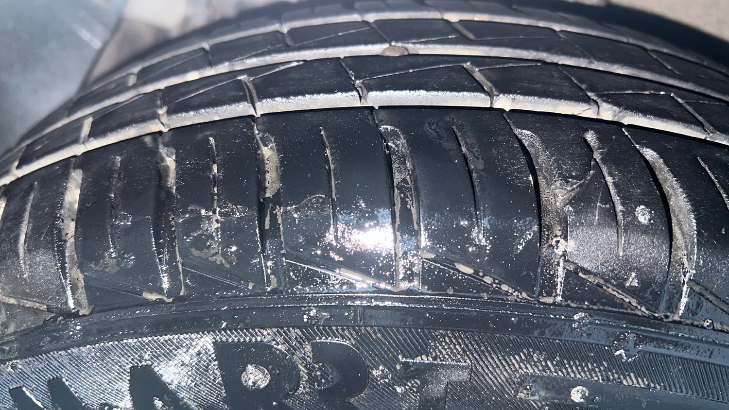 Used 2016 Hyundai Xcent S 1.2 Petrol Manual tyres RIGHT REAR TYRE TREAD VIEW