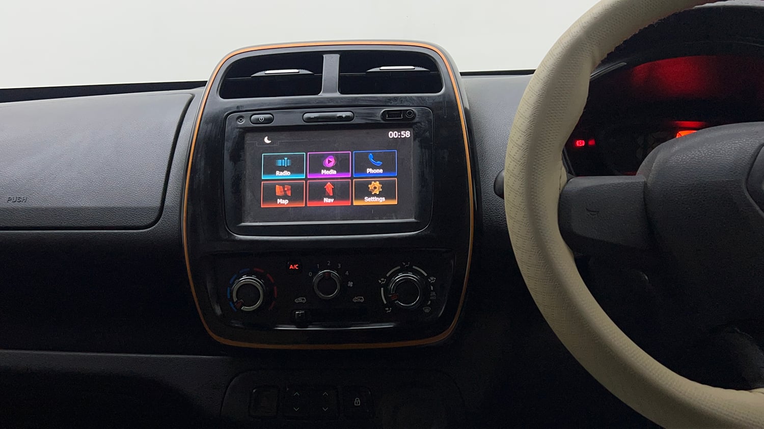 Used 2018 Renault Kwid CLIMBER 1.0 Petrol Manual interior MUSIC SYSTEM & AC CONTROL VIEW