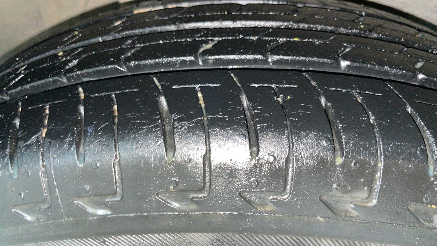 Used 2022 Maruti Suzuki Ignis Delta 1.2 MT Petrol Manual tyres RIGHT REAR TYRE TREAD VIEW