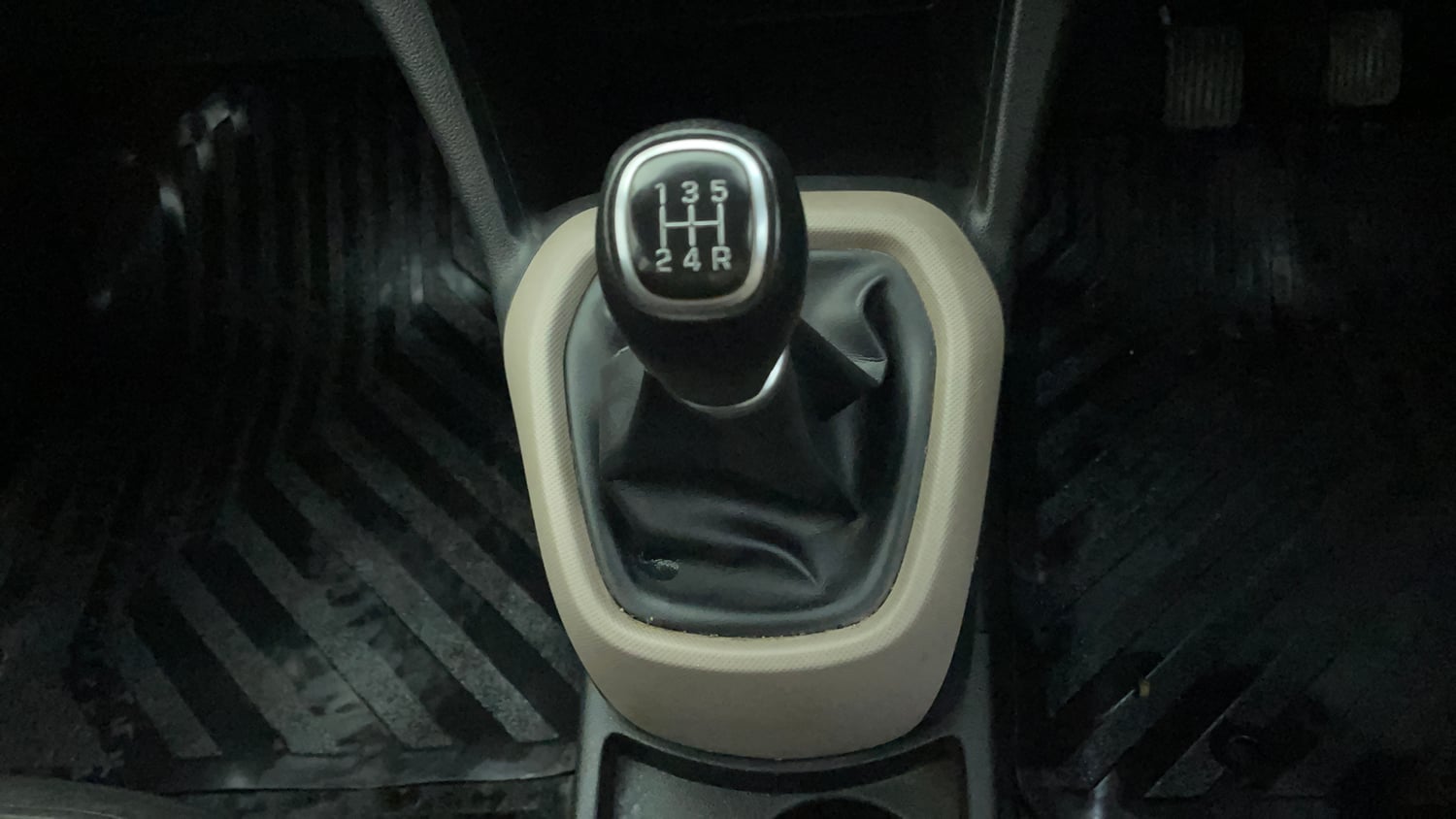 Used 2016 Hyundai Grand i10 Asta 1.2 Kappa VTVT Petrol Manual interior GEAR  KNOB VIEW