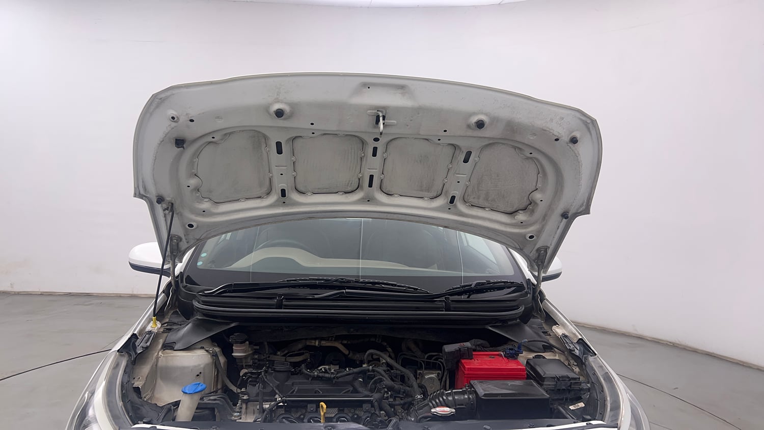 Used 2019 Hyundai Elite i20 Magna Plus 1.2 Petrol Manual engine ENGINE & BONNET OPEN FRONT VIEW