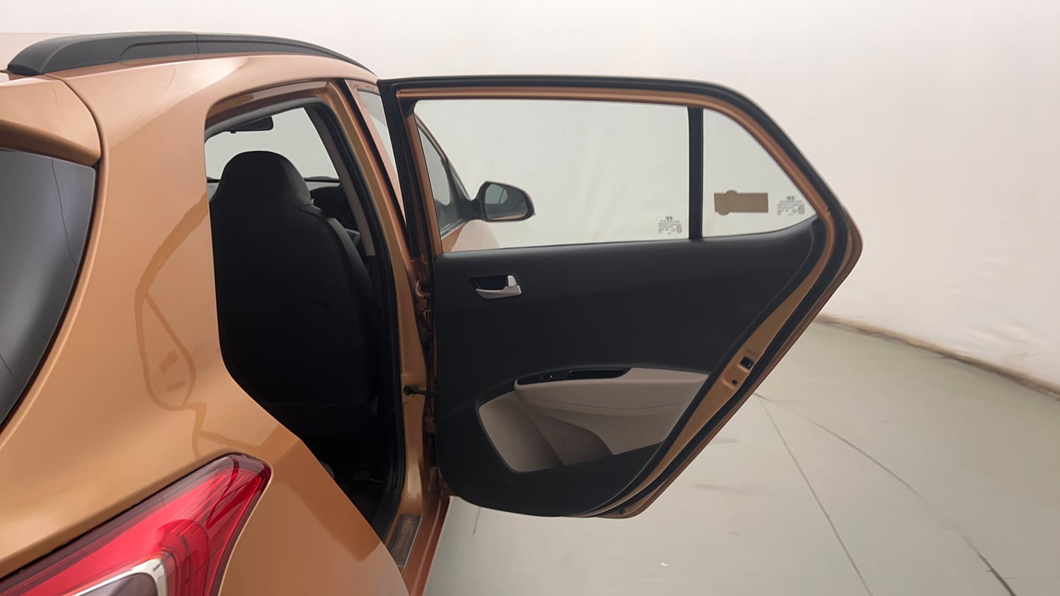 Used 2017 Hyundai Grand i10 Sportz (O) 1.2 Kappa VTVT Petrol Manual interior RIGHT REAR DOOR OPEN VIEW