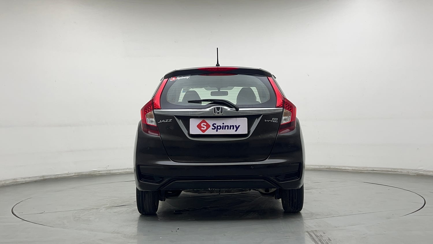 Used 2022 Honda Jazz ZX CVT Petrol Automatic exterior BACK VIEW