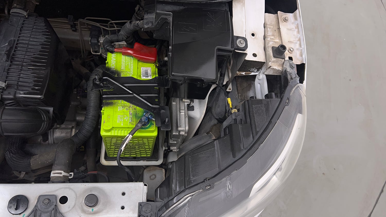 Used 2020 Renault Triber RXZ EASY-R AMT Petrol Automatic engine ENGINE LEFT SIDE VIEW