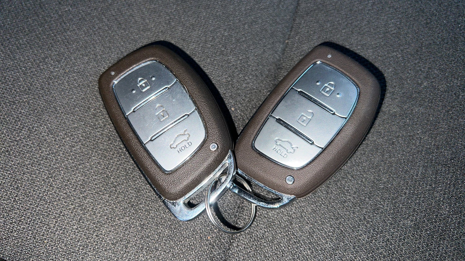 Used 2023 Hyundai Exter SX (O) 1.2 AMT Petrol Automatic extra CAR KEY VIEW