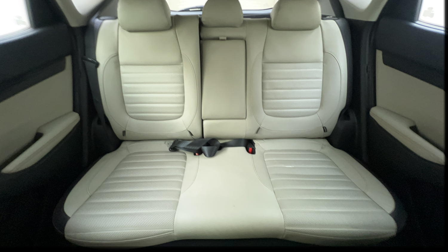Used 2020 Kia Seltos GTX Plus AT 1.5 Diesel Diesel Automatic interior REAR SEAT CONDITION VIEW
