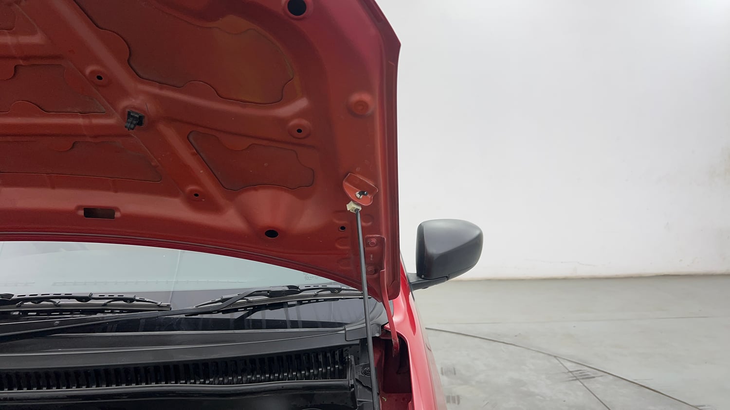 Used 2023 Maruti Suzuki Alto K10 VXi Plus AGS Petrol Automatic engine ENGINE LEFT SIDE HINGE & APRON VIEW