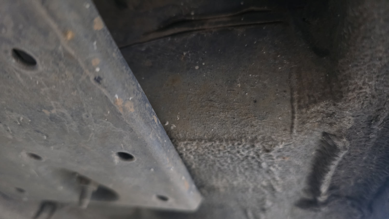 Used 2019 Hyundai Santro Magna Petrol Manual extra REAR RIGHT UNDERBODY VIEW