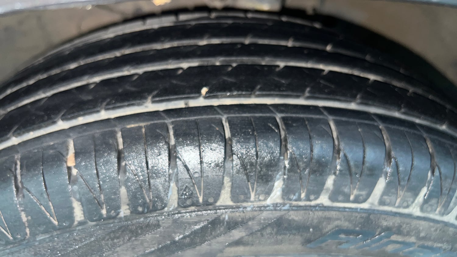 Used 2022 Honda Jazz ZX CVT Petrol Automatic tyres LEFT FRONT TYRE TREAD VIEW