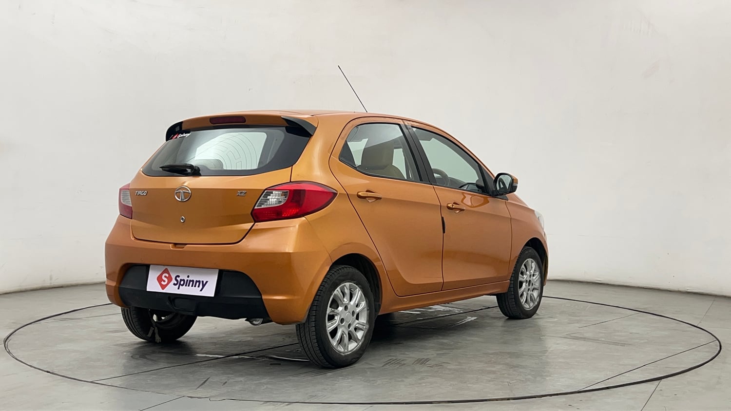 Used 2016 Tata Tiago Revotron XZ Petrol Manual exterior RIGHT REAR CORNER VIEW