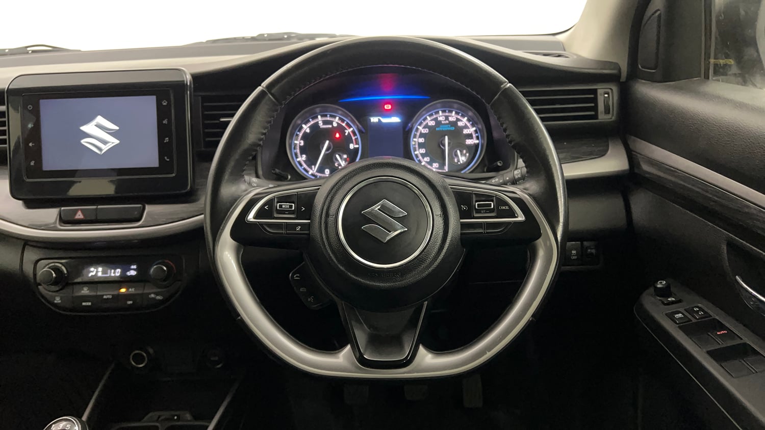 Used 2022 Maruti Suzuki XL6 Alpha MT Petrol Petrol Manual interior STEERING VIEW