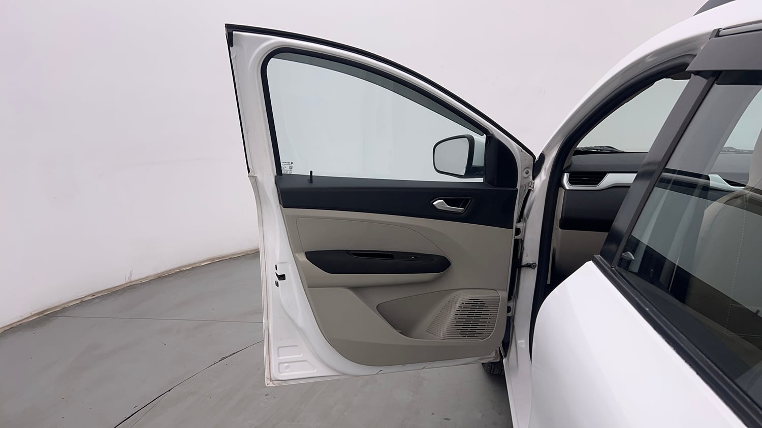 Used 2020 Renault Triber RXZ EASY-R AMT Petrol Automatic interior LEFT FRONT DOOR OPEN VIEW