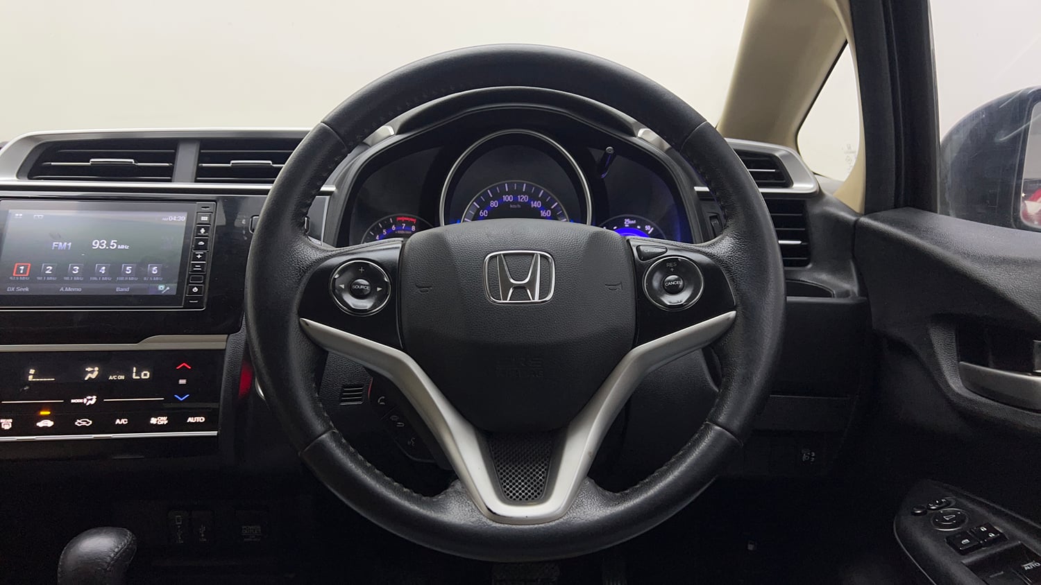 Used 2022 Honda Jazz ZX CVT Petrol Automatic interior STEERING VIEW