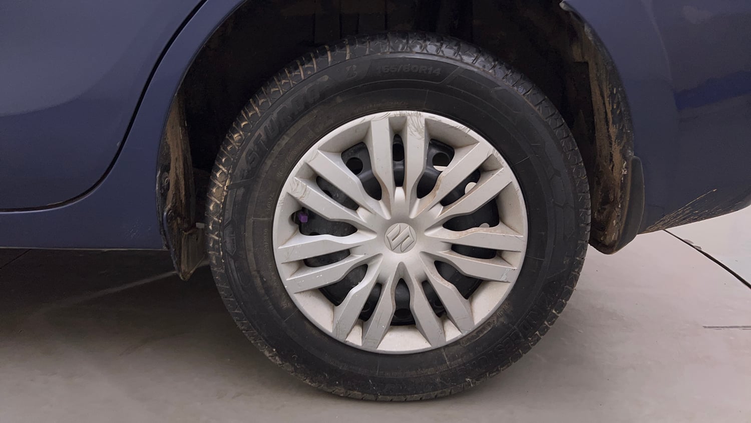 Used 2017 Maruti Suzuki Dzire VXi AMT Petrol Automatic tyres LEFT REAR TYRE RIM VIEW