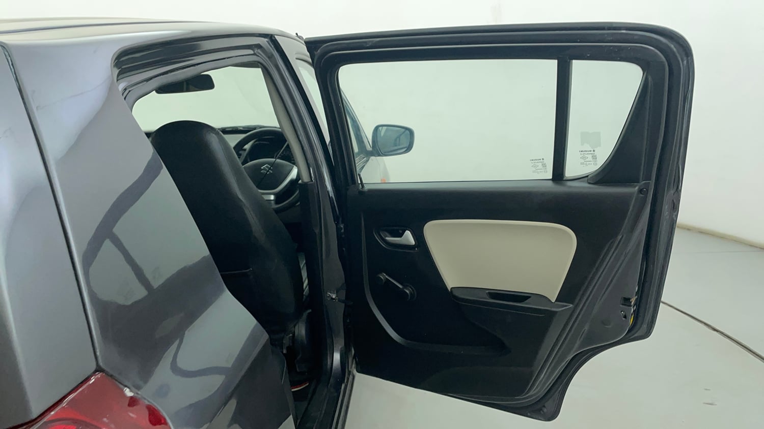 Used 2022 Maruti Suzuki Alto 800 VXi Petrol Manual interior RIGHT REAR DOOR OPEN VIEW