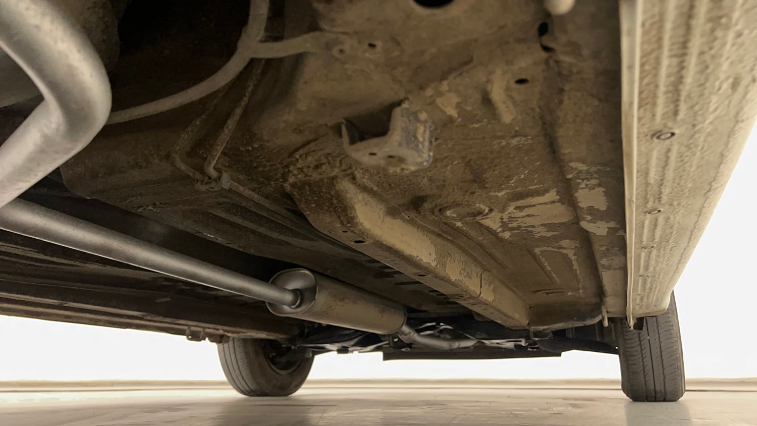 Used 2017 Maruti Suzuki Celerio ZXi Petrol Manual extra REAR RIGHT UNDERBODY VIEW