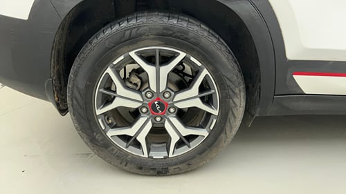 Used 2022 Kia Seltos GTX Plus 1.4 DCT Petrol Automatic tyres RIGHT REAR TYRE RIM VIEW