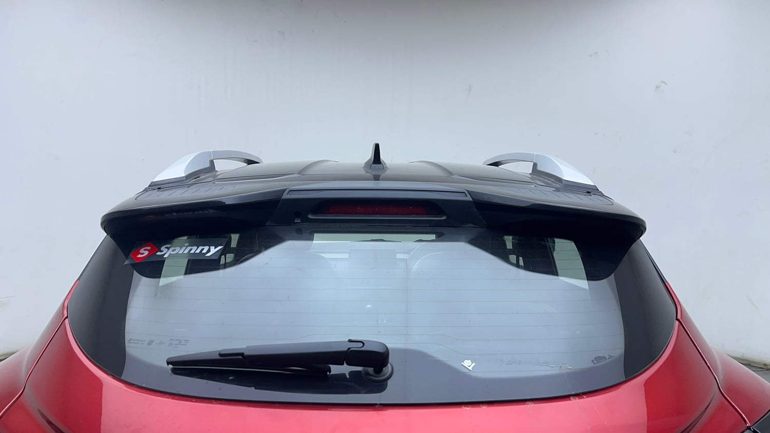 Used 2021 Renault Kiger RXZ Turbo CVT Dual Tone Petrol Automatic exterior BACK WINDSHIELD VIEW