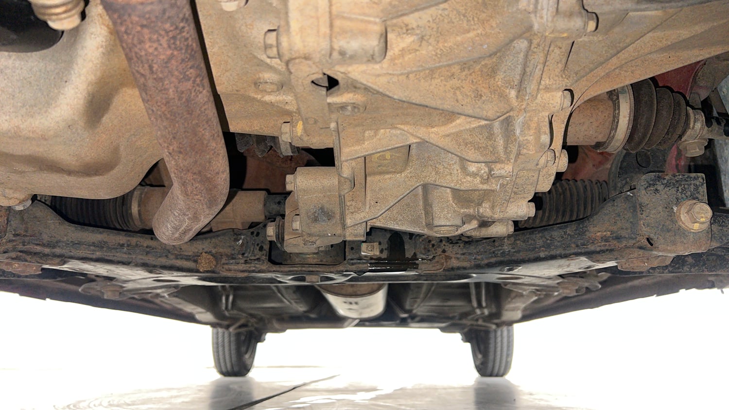 Used 2023 Maruti Suzuki Alto K10 VXi Plus AGS Petrol Automatic extra FRONT LEFT UNDERBODY VIEW