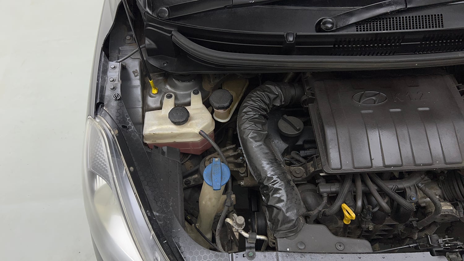 Used 2021 Hyundai Grand i10 Nios Magna 1.2 Kappa VTVT CNG Cng Manual engine ENGINE RIGHT SIDE VIEW