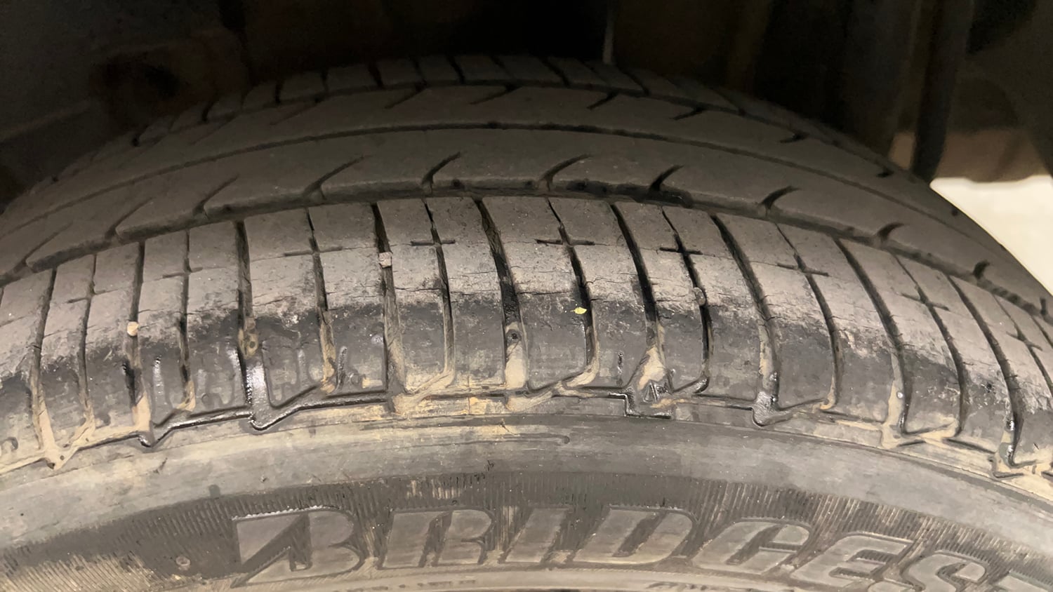 Used 2018 Tata Tigor Revotron XZA Petrol Automatic tyres LEFT REAR TYRE TREAD VIEW