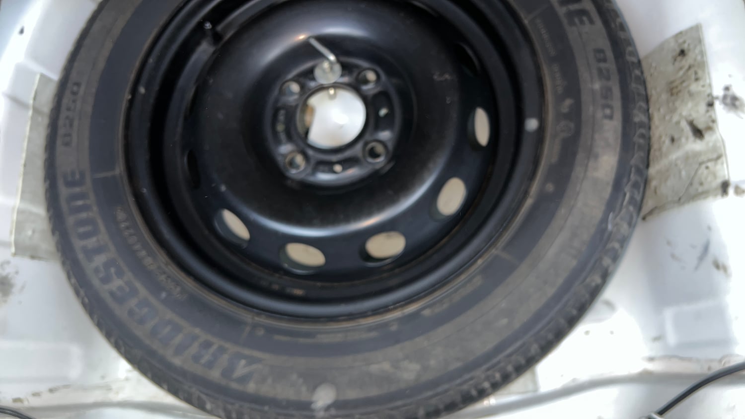 Used 2020 Tata Tiago XZA Plus Petrol Automatic tyres SPARE TYRE VIEW
