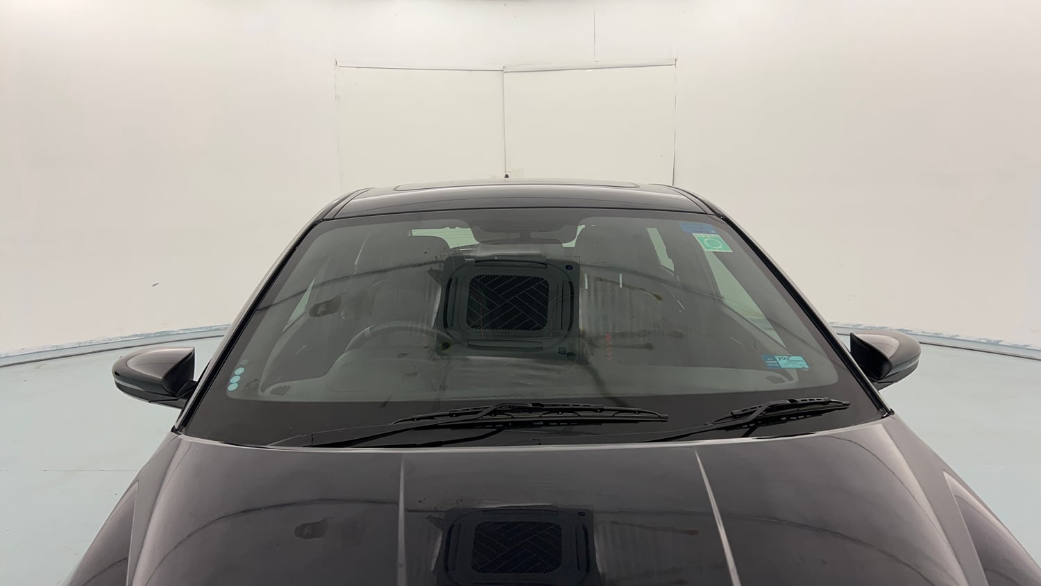 Used 2023 Hyundai i20 N Line N8 1.0 Turbo DCT Petrol Automatic exterior FRONT WINDSHIELD VIEW