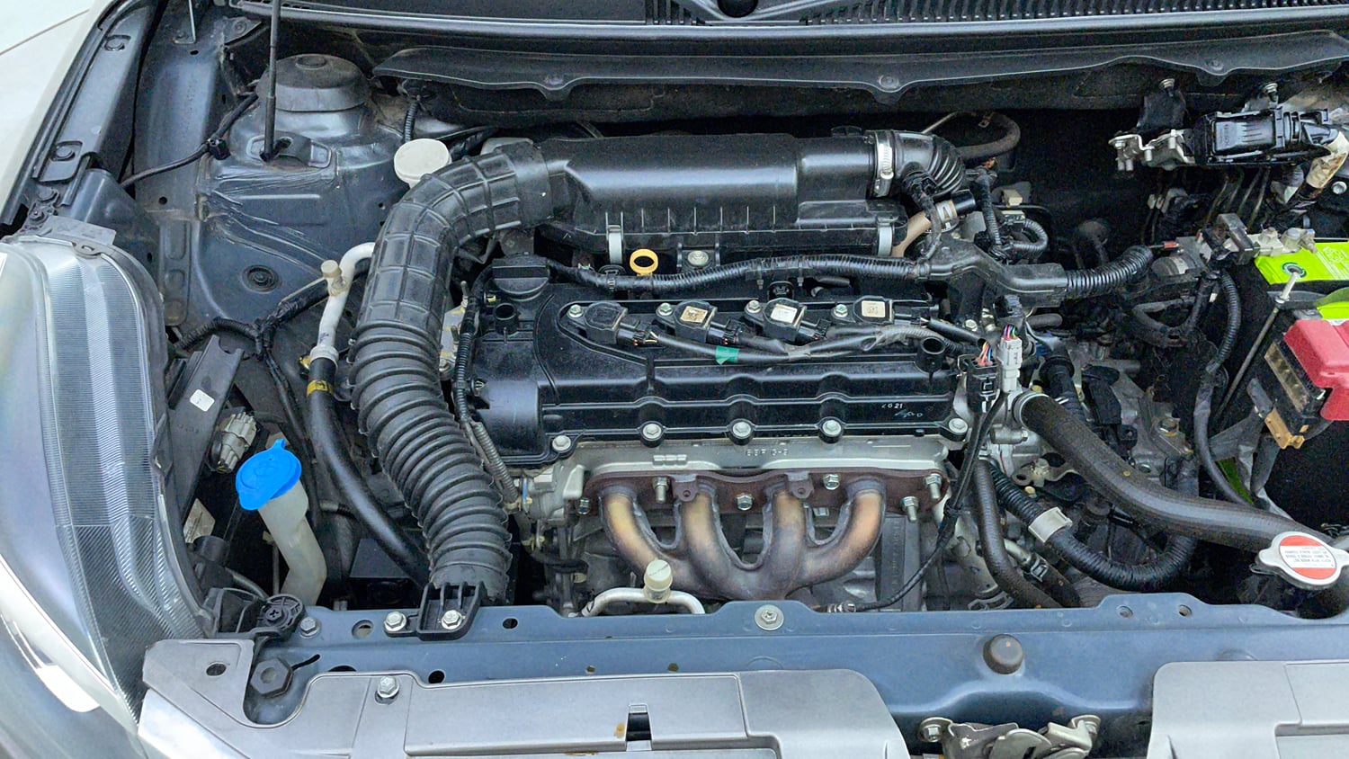 Used 2021 Maruti Suzuki Baleno Zeta Automatic Petrol Automatic engine ENGINE RIGHT SIDE VIEW