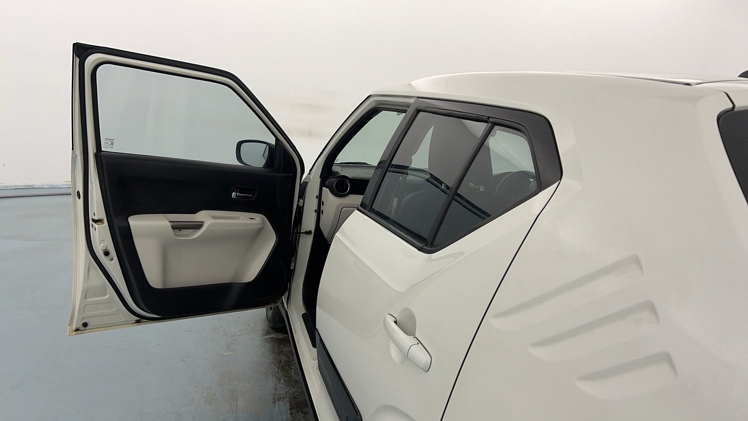 Used 2017 Maruti Suzuki Ignis Zeta 1.2 MT Petrol Manual interior LEFT FRONT DOOR OPEN VIEW