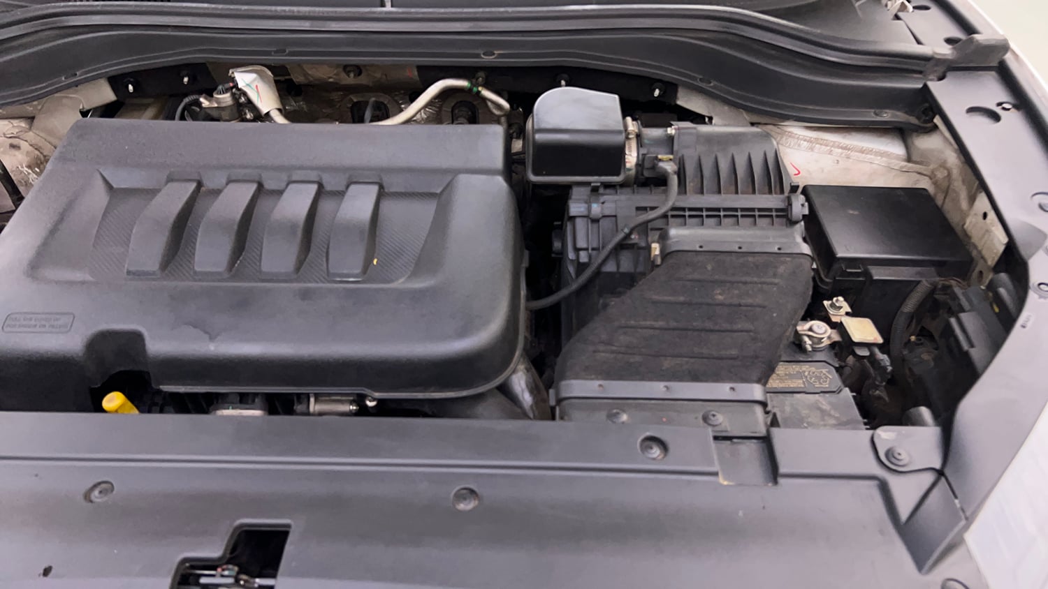 Used 2022 Mahindra XUV700 AX 5 Diesel AT 7 STR Diesel Automatic engine ENGINE LEFT SIDE VIEW