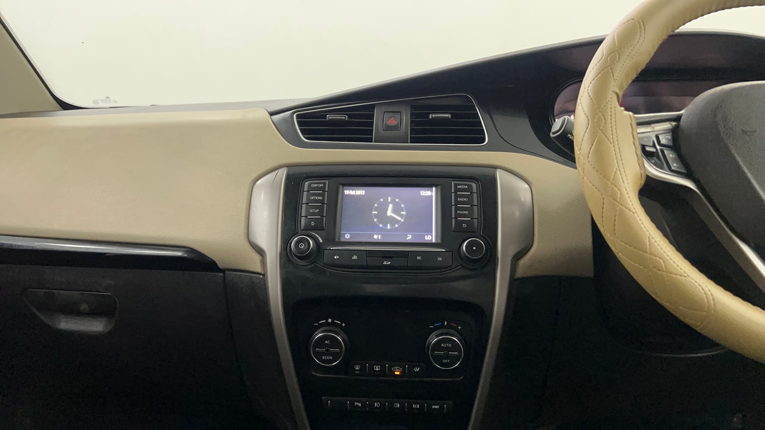 Used 2020 Tata Zest XT Petrol Petrol Manual interior MUSIC SYSTEM & AC CONTROL VIEW