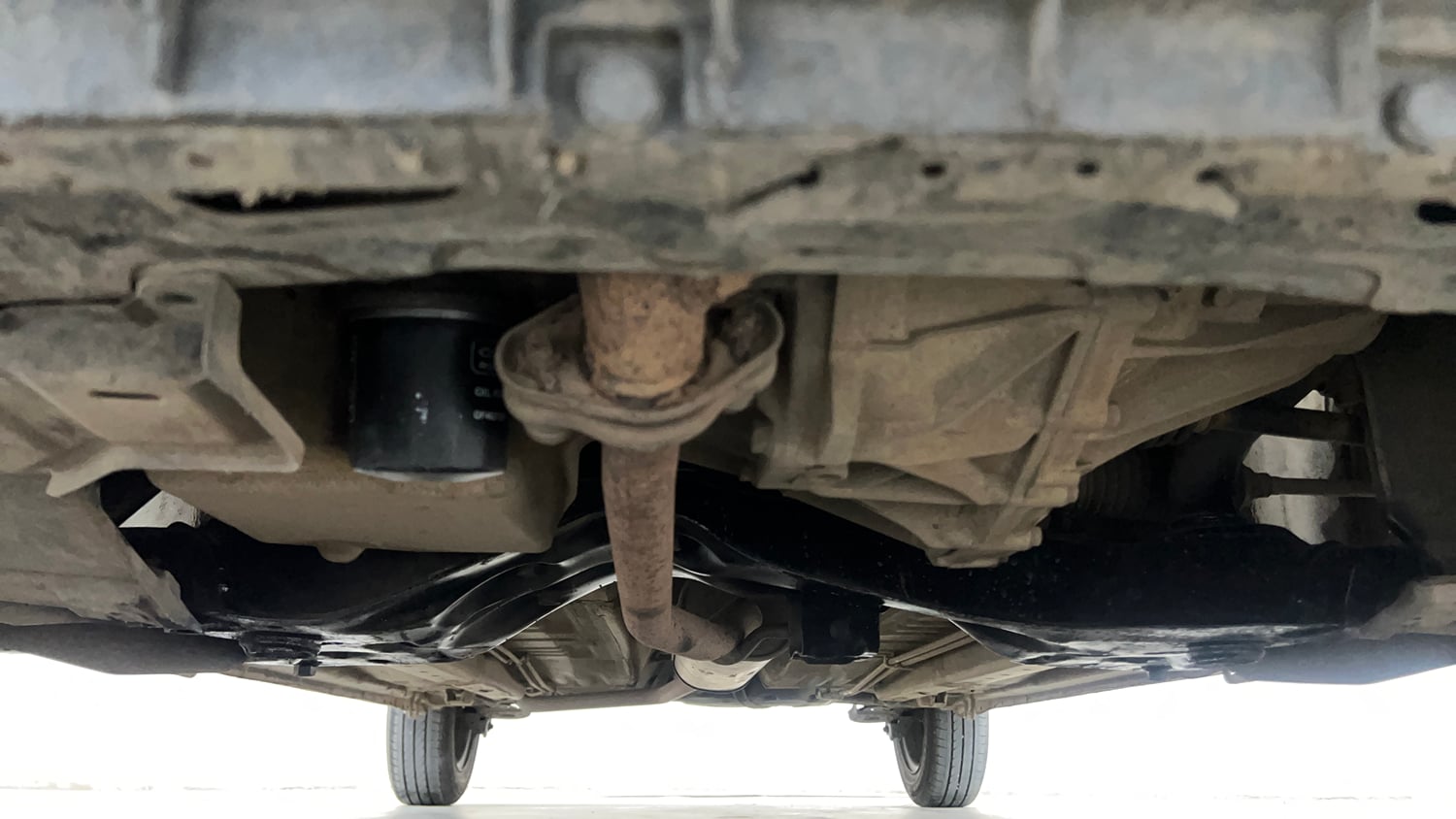Used 2019 Maruti Suzuki Celerio ZXi AMT Petrol Automatic extra FRONT LEFT UNDERBODY VIEW