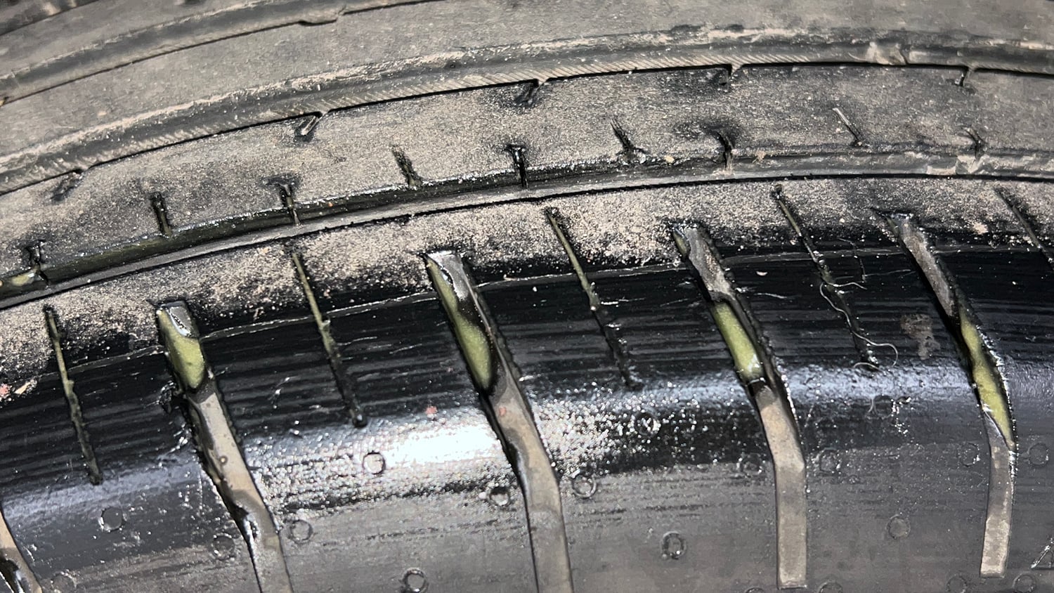 Used 2022 Tata Punch Adventure MT Petrol Manual tyres RIGHT REAR TYRE TREAD VIEW