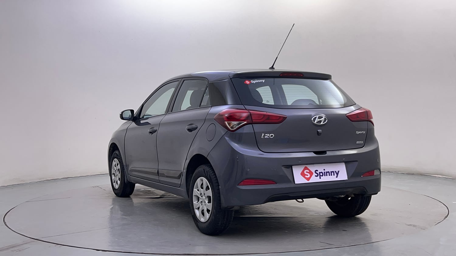 Used 2017 Hyundai Elite i20 Sportz 1.2 Petrol Manual exterior LEFT REAR CORNER VIEW