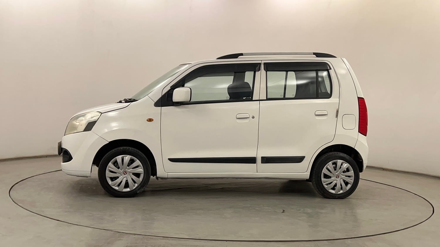 Used 2012 Maruti Suzuki Wagon R 1.0 VXi Petrol Manual exterior LEFT SIDE VIEW