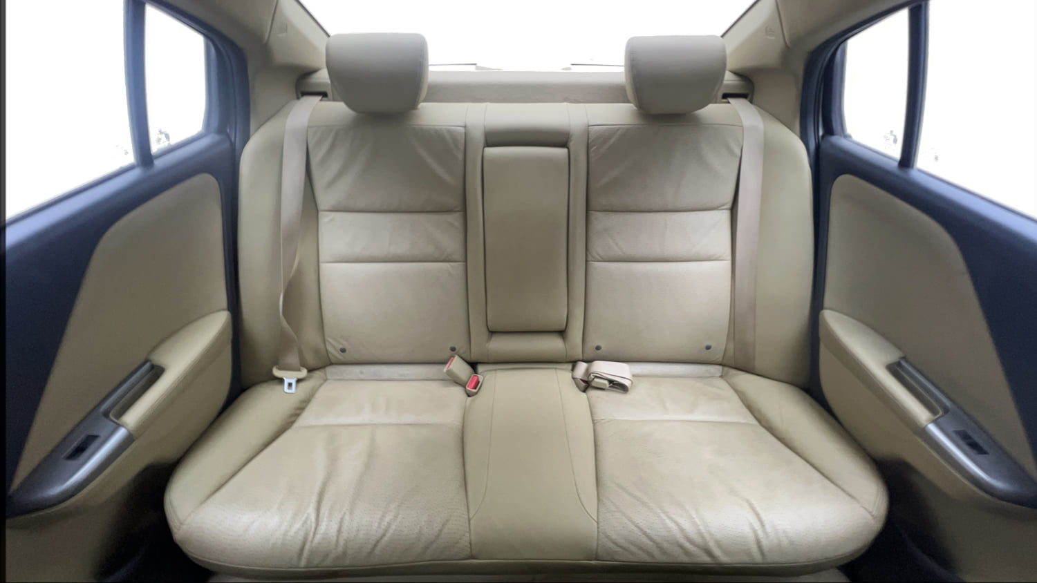 Used 2017 Honda City ZX CVT Petrol Petrol Automatic interior REAR SEAT CONDITION VIEW