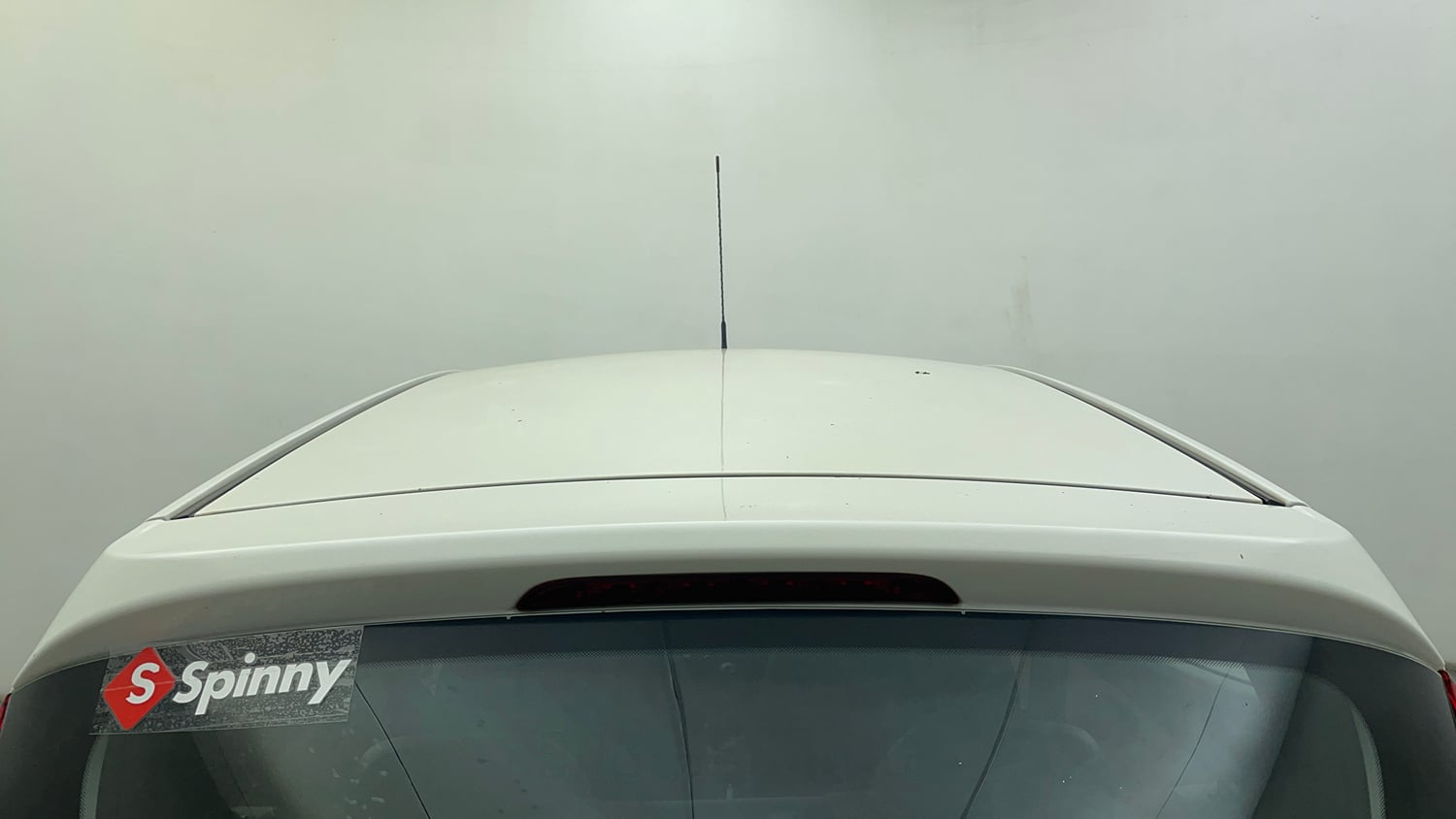 Used 2015 Hyundai Eon Magna + Petrol Manual exterior EXTERIOR ROOF VIEW