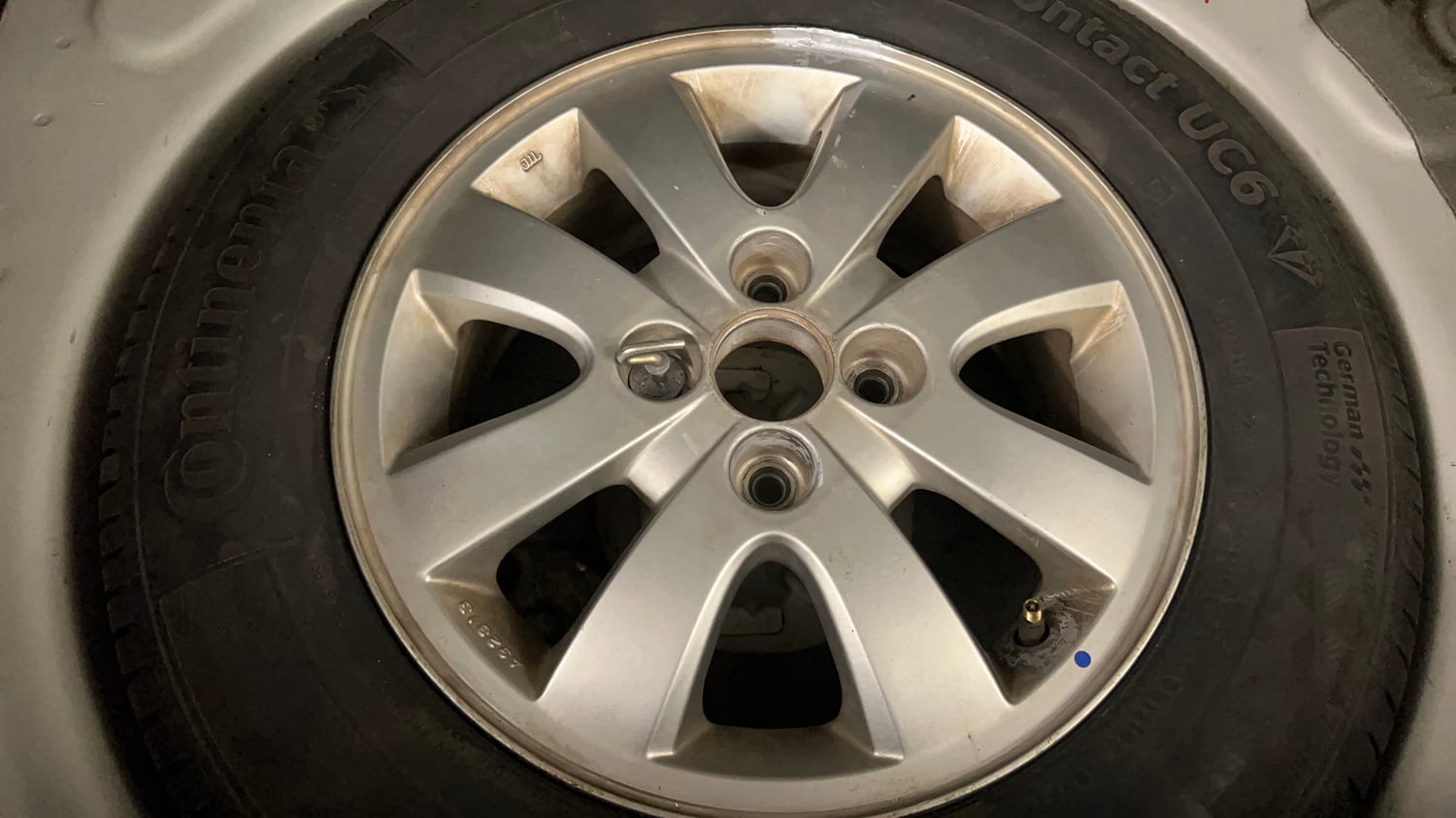 Used 2015 Maruti Suzuki Ritz Zxi BS-IV Petrol Manual tyres SPARE TYRE VIEW