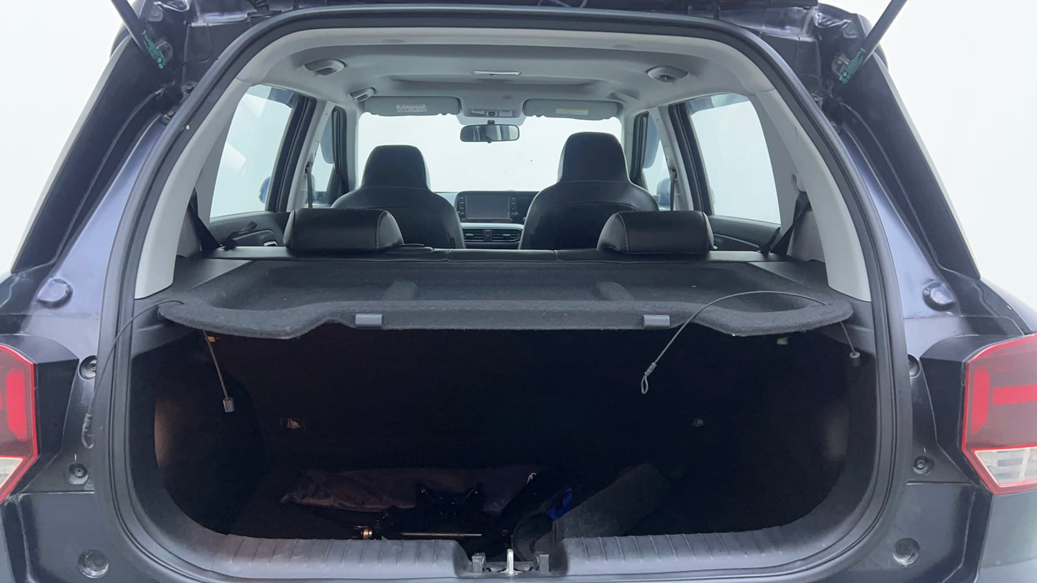 Used 2023 Hyundai Exter SX (O) 1.2 AMT Petrol Automatic interior DICKY INSIDE VIEW