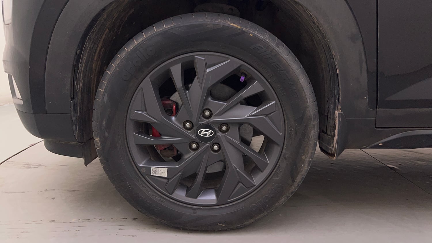 Used 2023 Hyundai Creta SX (O) 1.5 Petrol IVT Knight Petrol Automatic tyres LEFT FRONT TYRE RIM VIEW