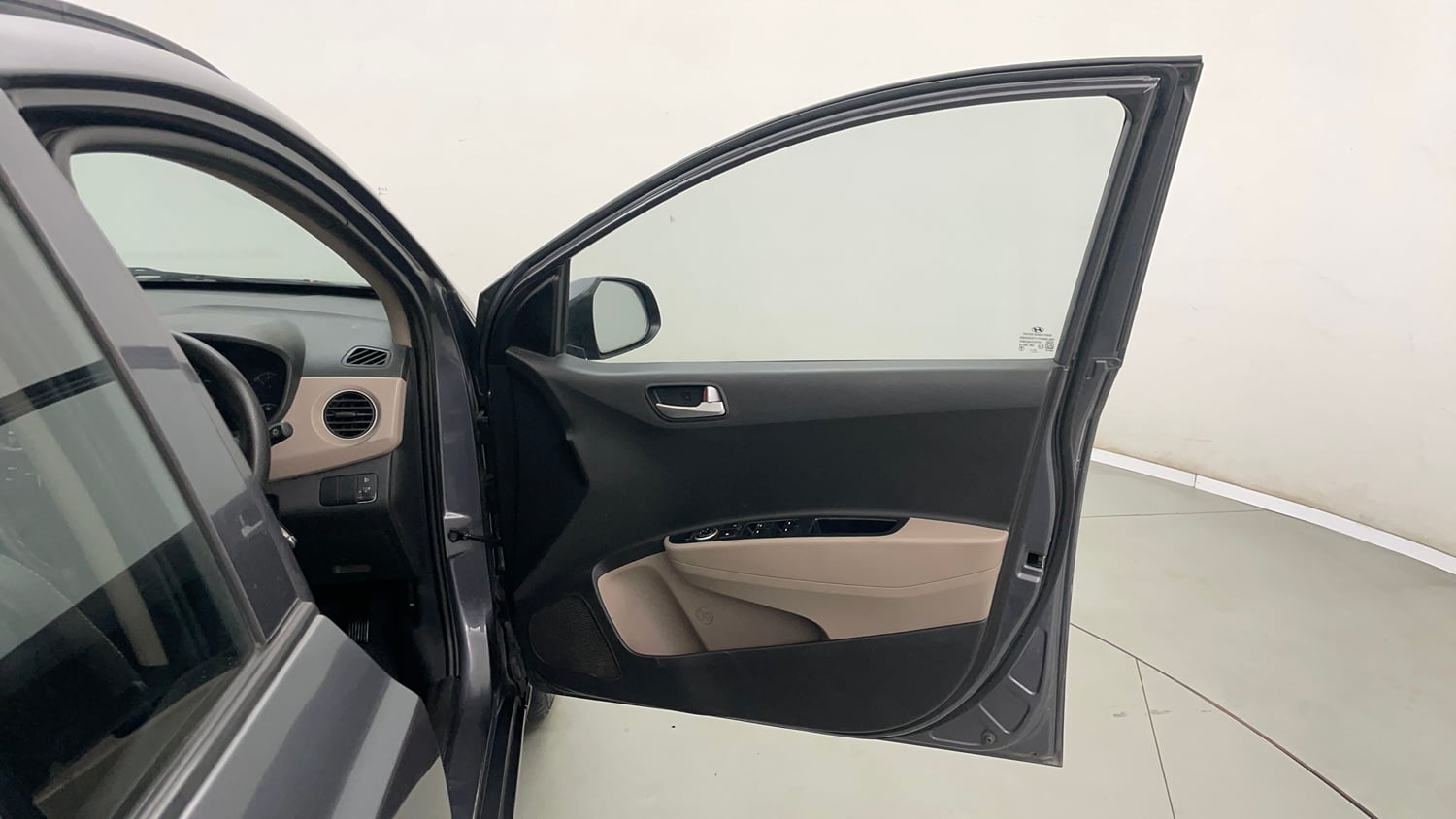 Used 2016 Hyundai Grand i10 Sportz 1.2 Kappa VTVT Petrol Manual interior RIGHT FRONT DOOR OPEN VIEW