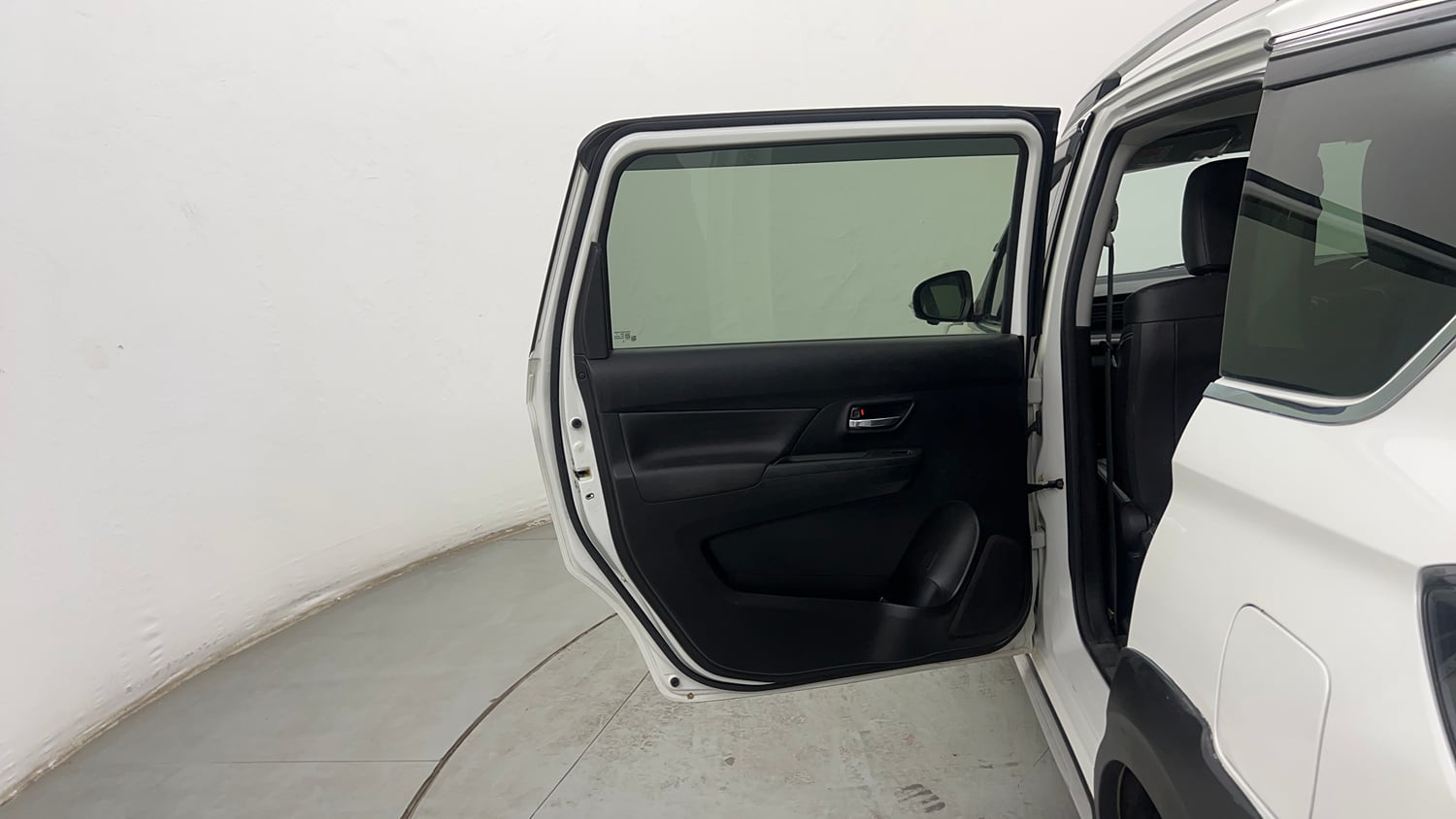 Used 2022 Maruti Suzuki XL6 Alpha MT Petrol Petrol Manual interior LEFT REAR DOOR OPEN VIEW