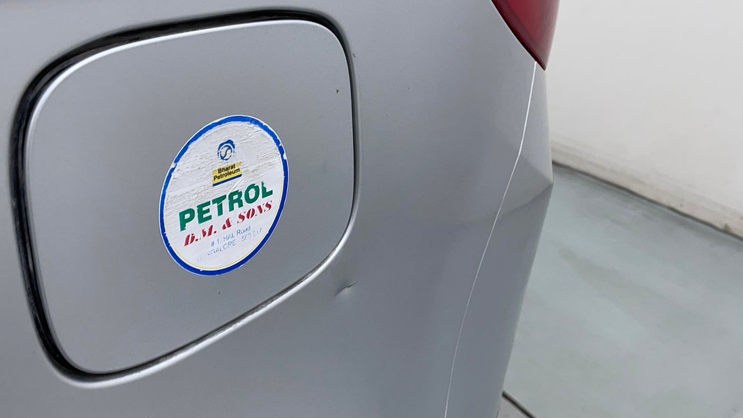 Used 2017 Tata Zest XE Petrol Petrol Manual dents MINOR SCRATCH