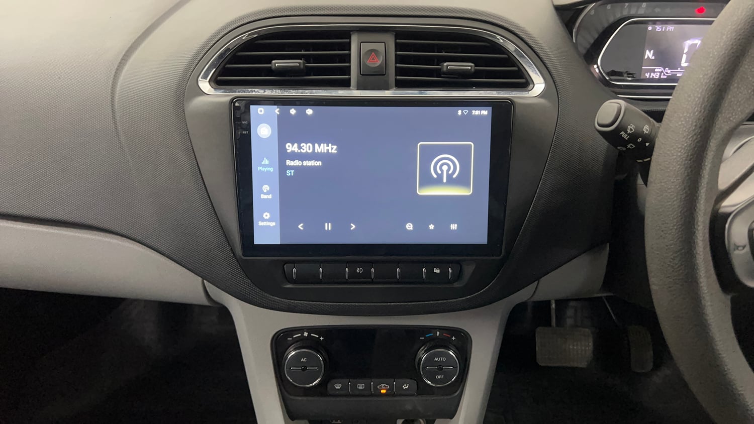 Used 2020 Tata Tiago XZA Plus Petrol Automatic interior MUSIC SYSTEM & AC CONTROL VIEW